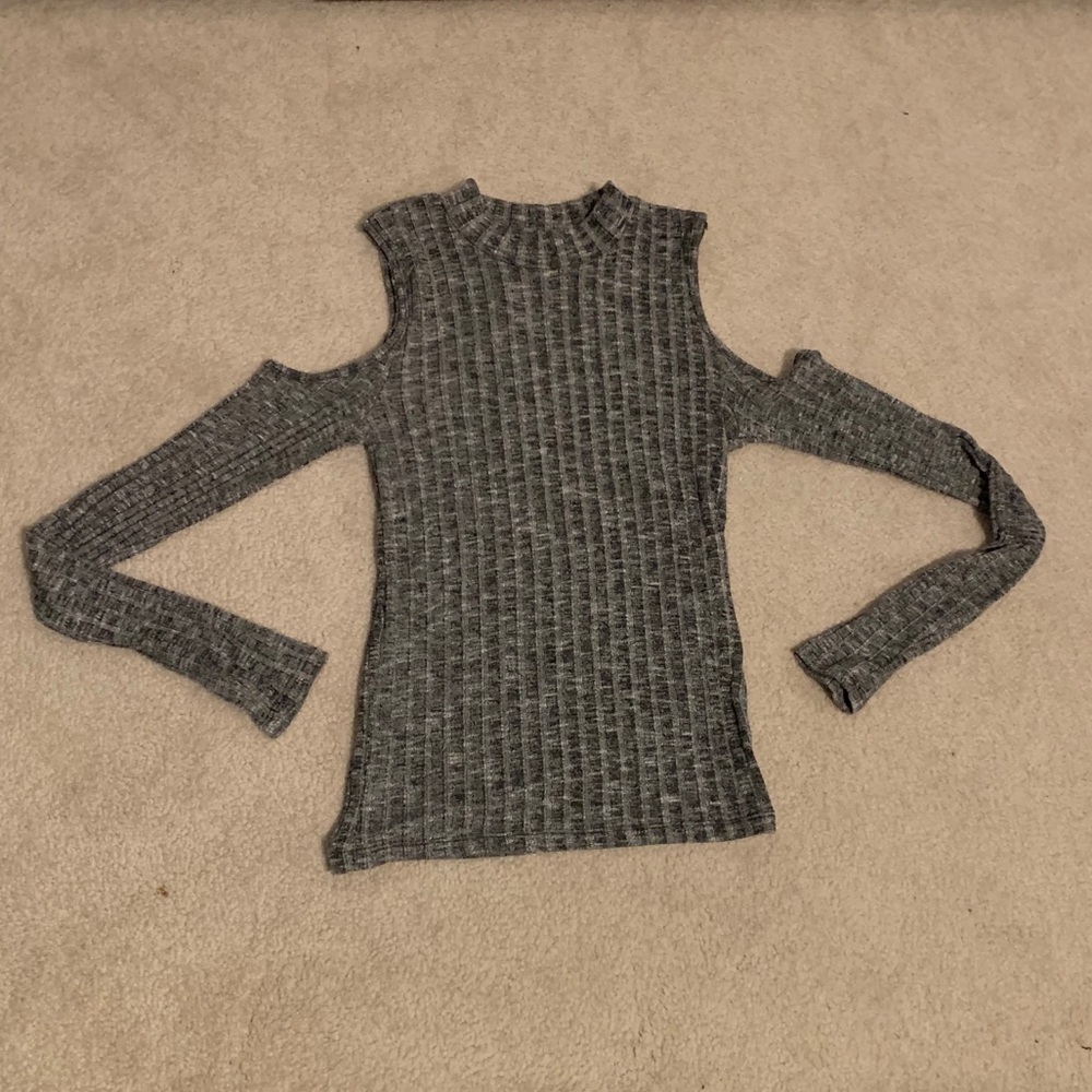 American Eagle top